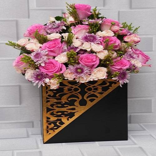 ديكور خشب اسود في ذهبي مع طباعة كارت موديل رقم.RS91