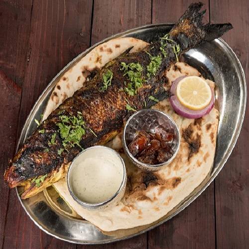 سيباس مشوي وسط