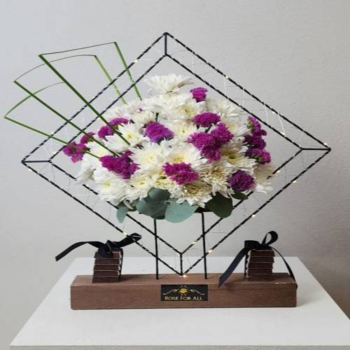 الجوهرة البيضاء