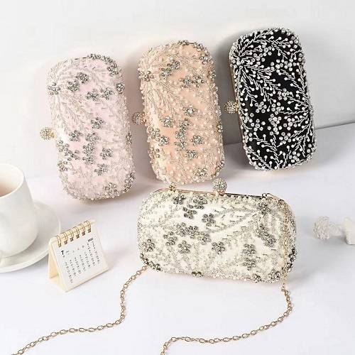 بيد جريس حقيبة مستطيلة