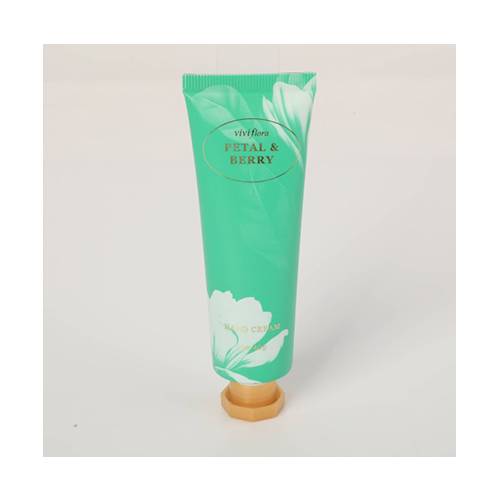 فيفي فلورا كريم اليدين بالبتلات والتوت 40جم