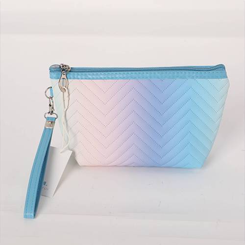 حقيبة مستحضرات التجميل