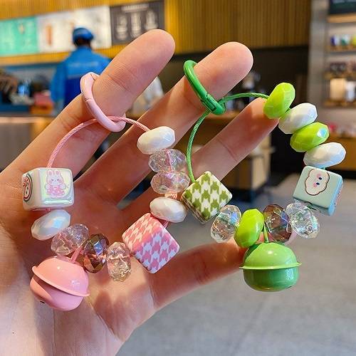 كريستال شارم سلسلة مفاتيح