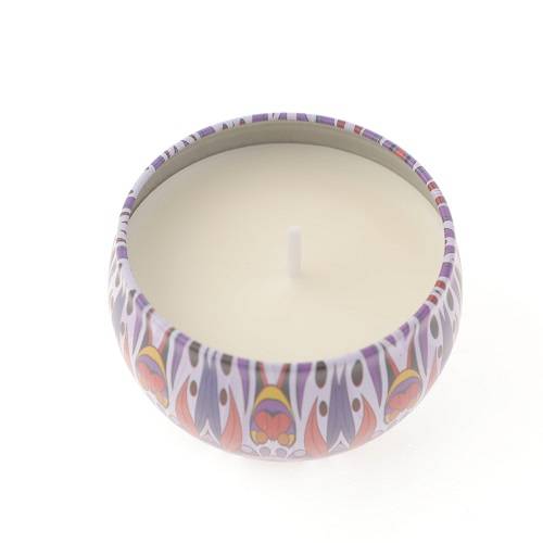 شمعة معطرة برائحة اللافندر والفانيليا