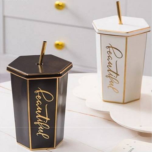 كوب سيراميك بتصميم ذهبي انيق 490مل