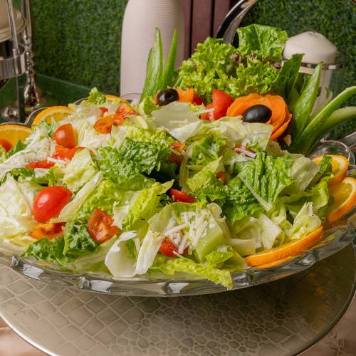 سلطة سيزر بالدجاج