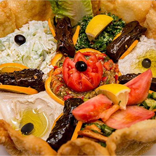 خليط سلطة كبير