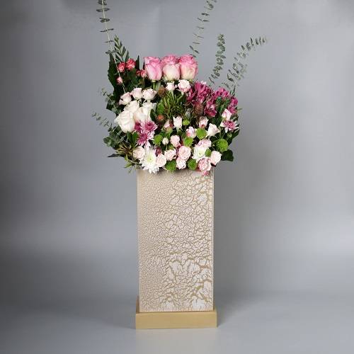 ديكور خشب ذهبي ورد مع طباعه كارت موديل رقم.RS120