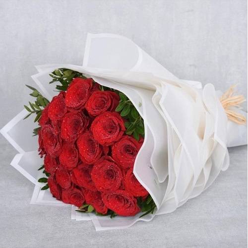 بوكيه هابي فالنتين احمر موديل رقم.RS54