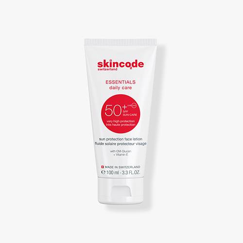 سكين كود اسينشالز ديلي كير لوشن للوجه للحماية من الشمس بمعامل حماية50+ يو في ايه ويو في بي 100مل