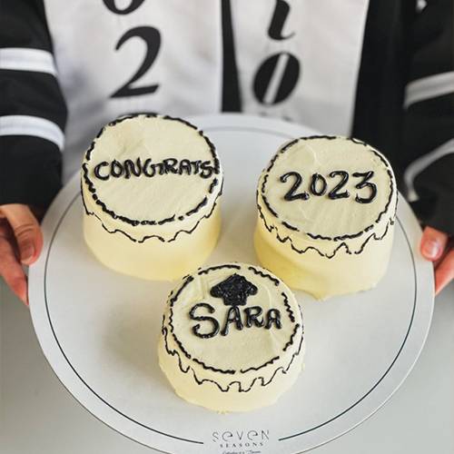 بورد كوميك التخرج