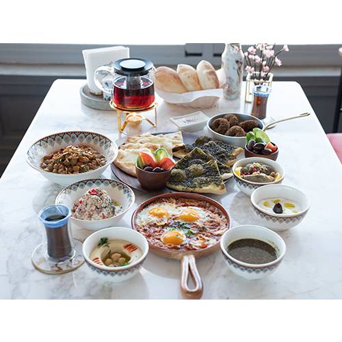 فطور الشرفه من 3الى4اشخاص