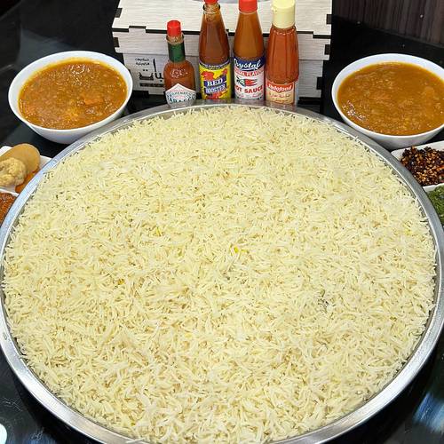 صينية كبسة برية لحم نعيمي