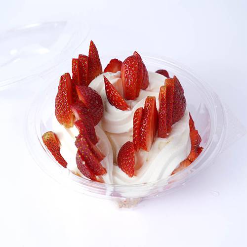 عشاق الفراولة وسط