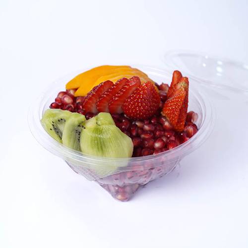 سلطة الفواكه وسط