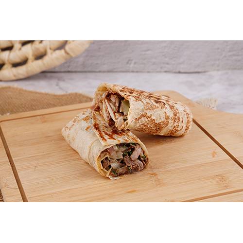 ساندويتش شاورما لحم خبز صاج