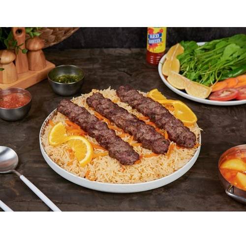 بخاري مع كباب لحم