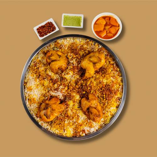 صينية مجبوس دجاج عيش بني