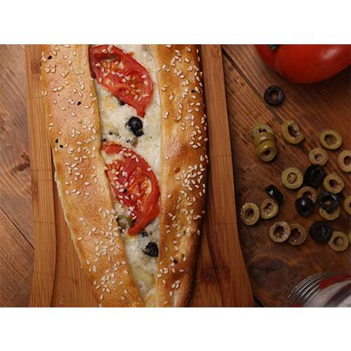 فطيره جبن موزريلا كامل