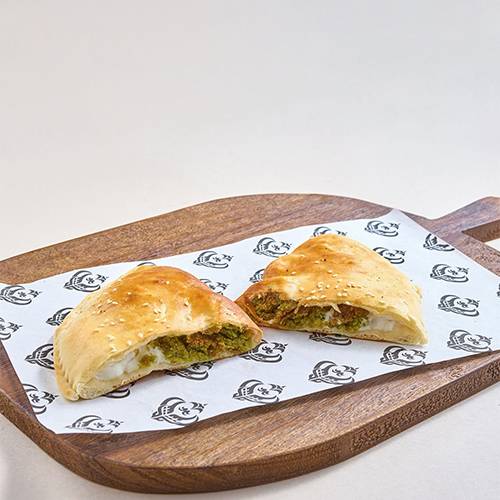 فطائر فلافل مع لبنة