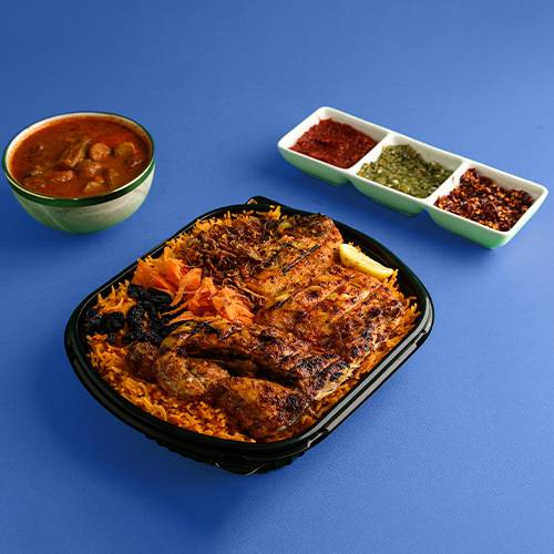 دجاج مشوي مع عيش بخاري