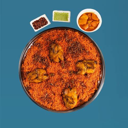 صينية مجبوس دجاج مع عيش احمر