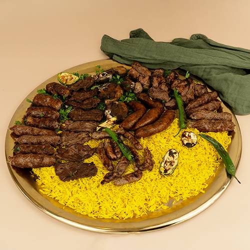 صنية العمدة تكفى من5الى6اشخاص