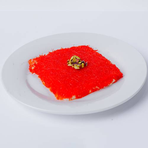 كنافة حمراء بالجبنة