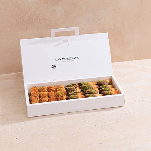 مكس وربات كاكاو مع ميني بقلاوة