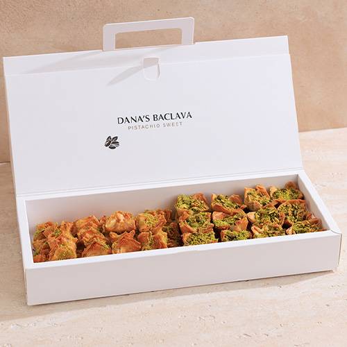 مكس فيتا بقلاوة مع ميني بقلاوة