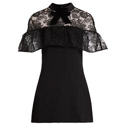 ملابس نسائية