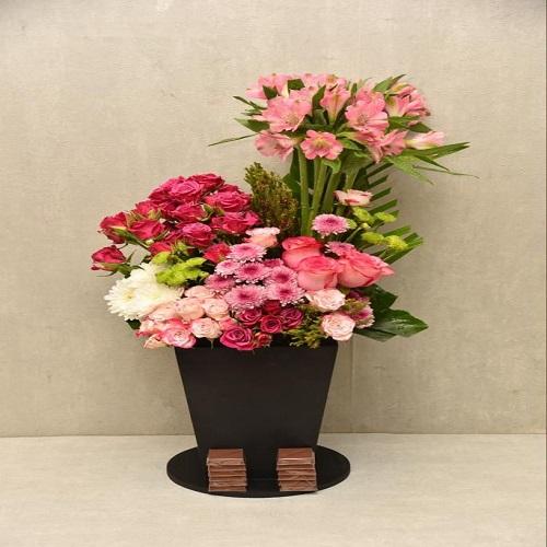 ديكور خشب اسود ورد مع كاكاو مع طباعه كارت موديل رقم.RS65
