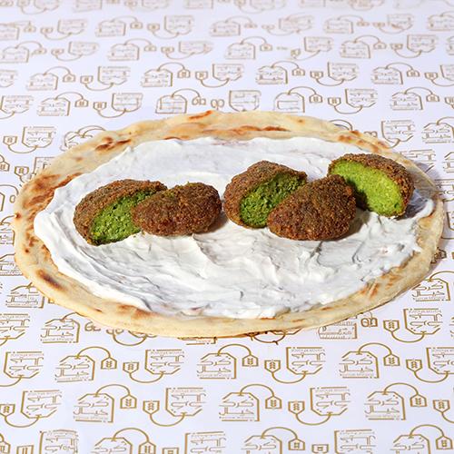 جباتي فلافل ولبنة