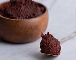 المونة والمكسرات