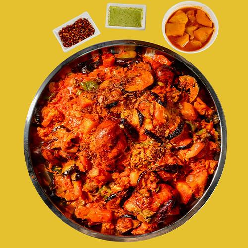 مقلوبة حمراء دجاج