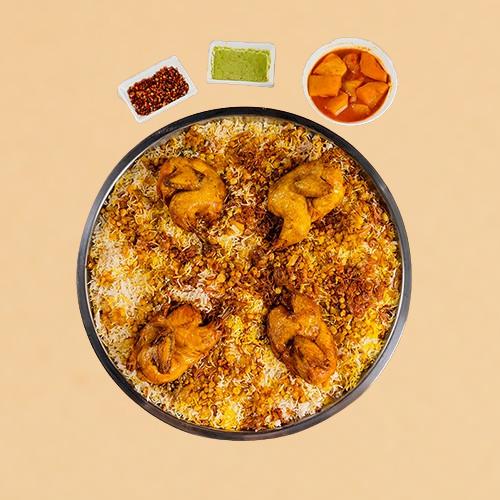 صينية مجبوس دجاج عيش بني