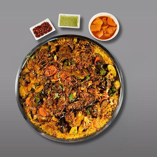 صينية مقلوبة لحم عربي نعيمي