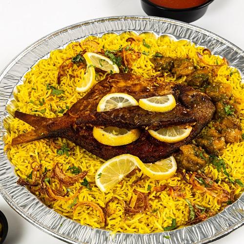 صينية سمك زبيدي مع روبيان مع عيش تكفى من 5الى7اشخاص