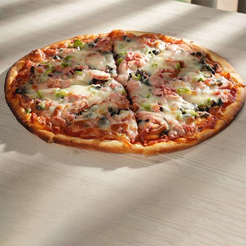 بيتزا ببروني