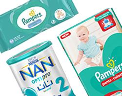 الام والطفل