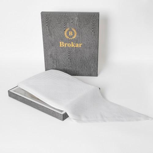 شماغ الديرة ابيض + شماغ لينو احمر +شماغ بروكار ابيض  هدية