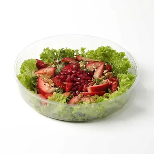 سلطه الفراولة